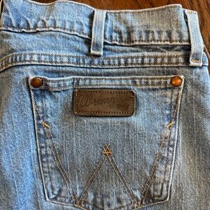 Men’s Wrangler Rooted straight fit jeans “Texas” edition